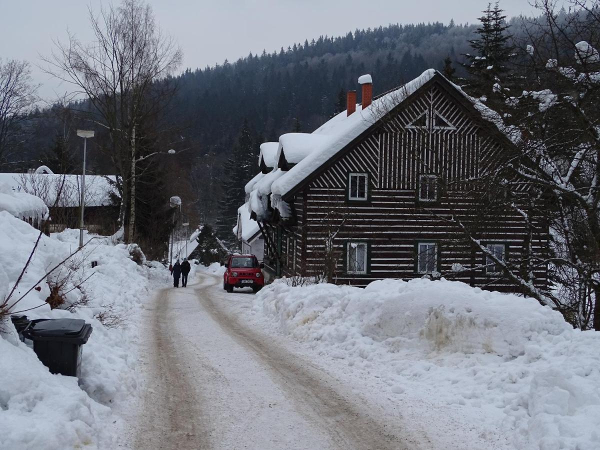 Penzion Zelene Udoli Janske Lazne Exterior photo